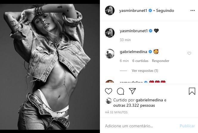 Yasmin Brunet posta foto sensual e arranca elogios