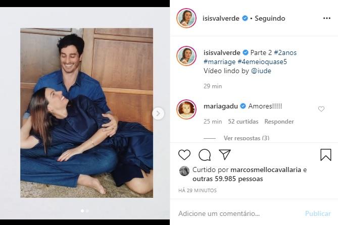 Isis Valverde celebra 2 anos de casamento com André Resende