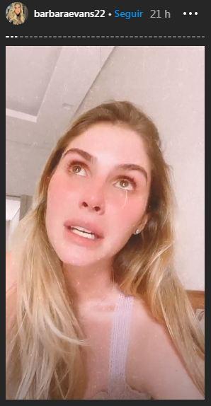 Bárbara Evans se emociona ao revelar resultado de biópsia