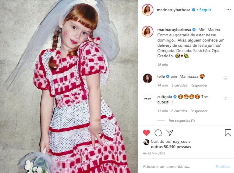 Marina Ruy Barbosa compartilha clique antigo em Festa Junina