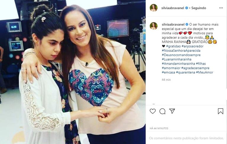 Silvia Abravanel com a filha Luana Abravanel