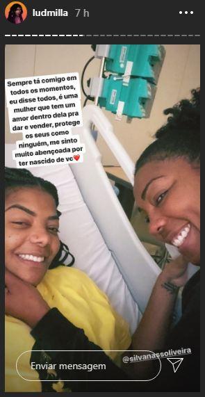 Ludmilla faz surpresa para a mãe em seu aniversário