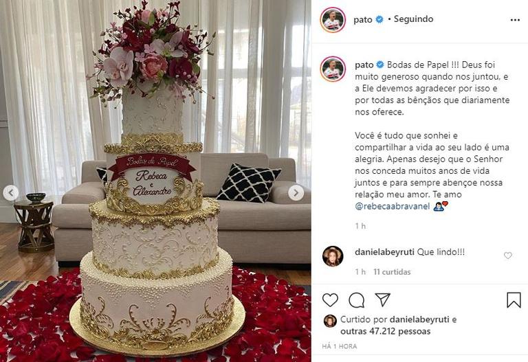 Pato e Rebeca Abravanel comemoram aniversário de casamento