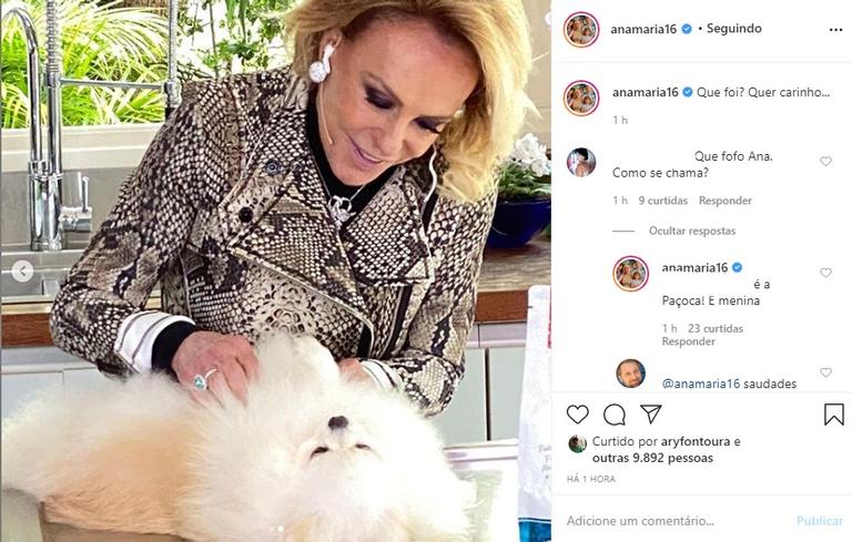 Ana Maria Braga com sua cachorrinha