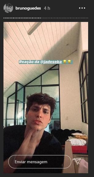 Jade Seba fica chocada ao ver Bruno Guedes sem barba