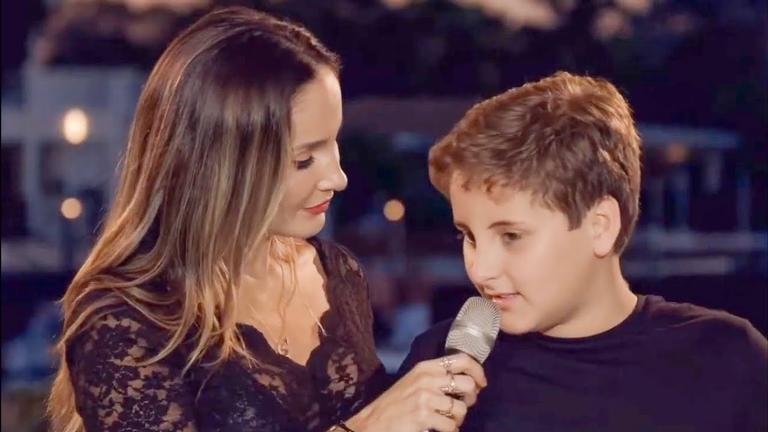 Davi deixou a mãe sem graça