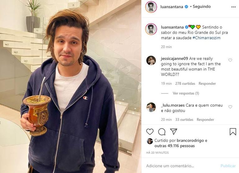 Luan Santana surge na web tomando chimarrão e revela saudade