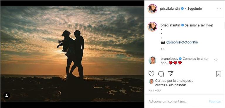 Priscila Fantin posa com o marido em cenário paradisíaco