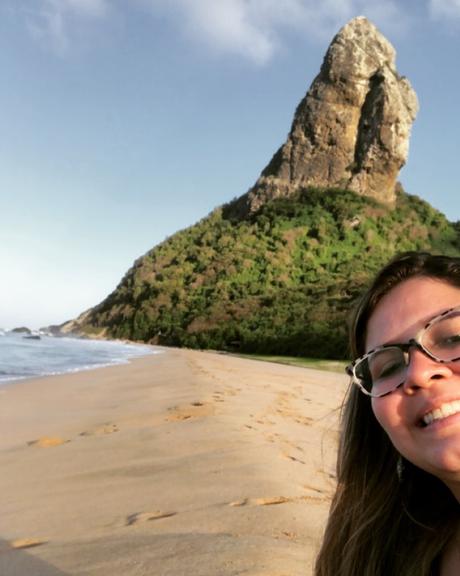 Marília Mendonça relembra antiga selfie ao afirmar que o mar é uma de suas maiores saudades