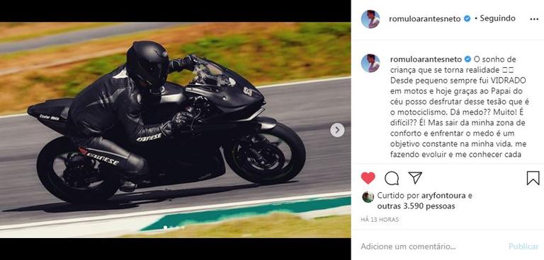 Romulo Arantes fala sobre tesão por motociclismo