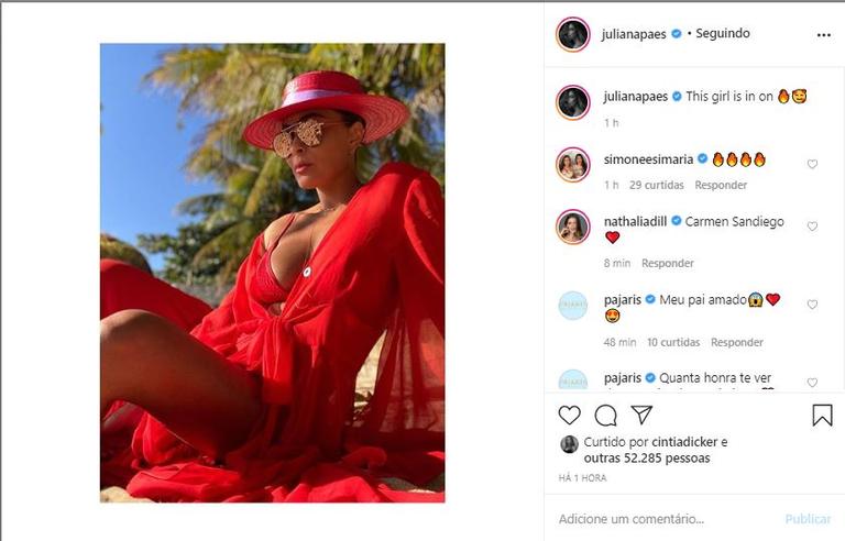 Juliana Paes ganha elogios ao surgir com todo look vermelho 