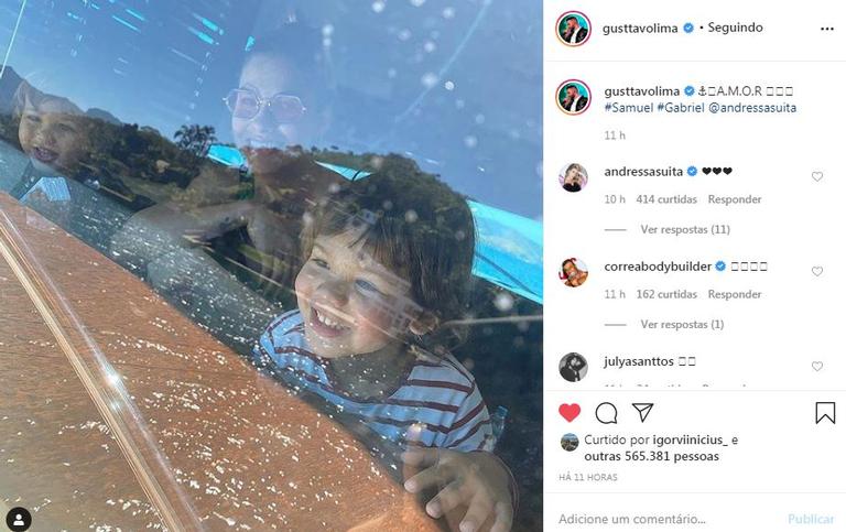 Gusttavo Lima posta foto de Andressa Suita com os filhos