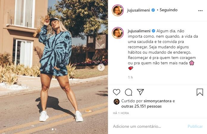 Juju Salimeni posa de moletom e fala sobre recomeços na web