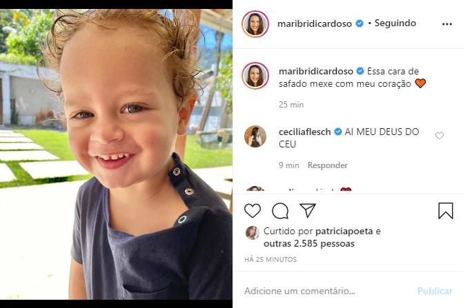 Mari Bridi Cardoso derrete a web com clique do caçula