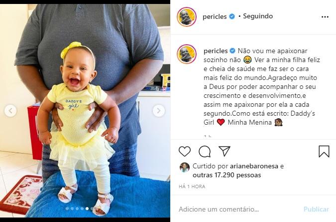 Péricles encanta as redes com sequência de fotos da filha