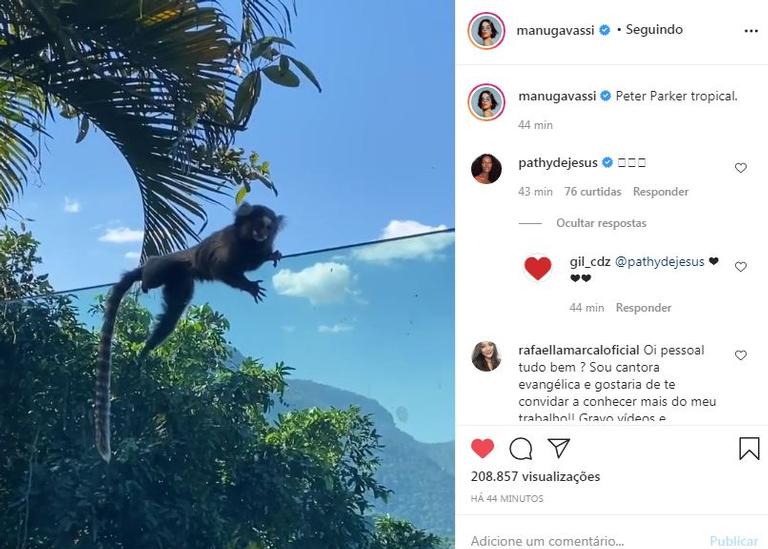 Manu Gavassi mostra macaquinho nas redes sociais