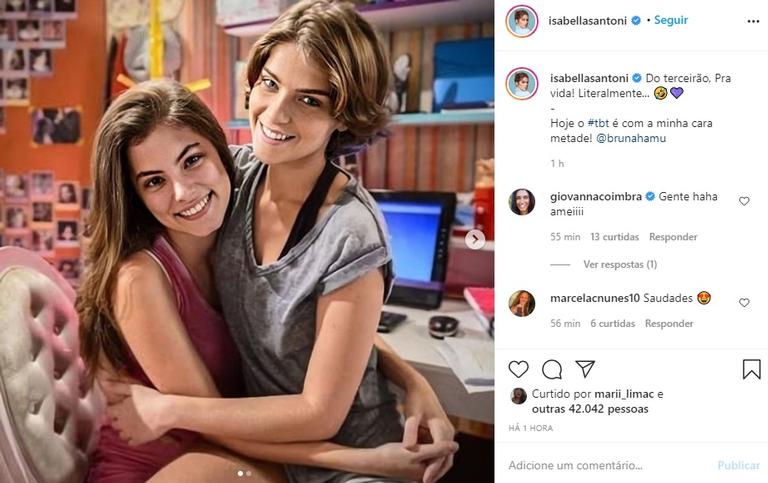 Isabella Santoni relembra momento com Bruna Hamú em Malhação