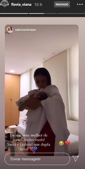 Flávia Viana mostra momento cheio de amor entre os filhos