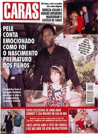 Relembre as capas de Caras com o ex-jogador