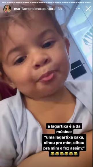 Marília Mendonça posta vídeo perfeito com o filho