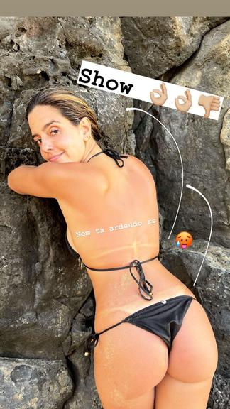 Giovanna Lancellotti empina o bumbum com biquíni fio dental