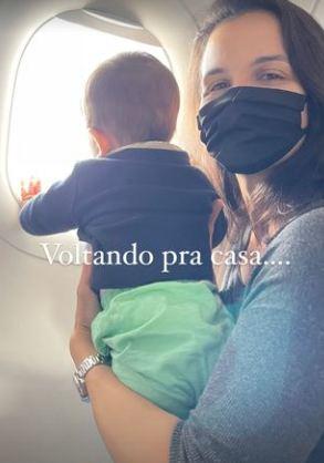 Malvino Salvador e Kyra Gracie abrem álbum de fotos de viagem em família