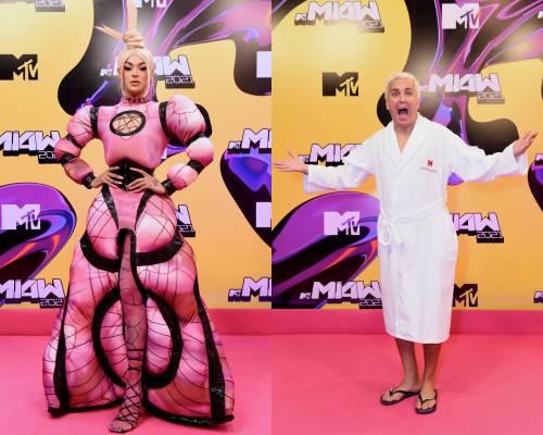 Confira os looks dos famosos no Pink Carpet do MTV Miaw