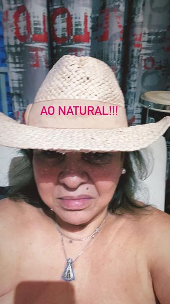 Roberta Miranda fazendo topless