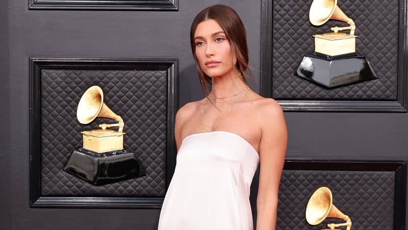 Hailey Bieber implorou para que seus haters a deixassem em paz em vídeo feito para o TikTok - Foto: Getty Images