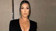 Kourtney Kardashian eleva a temperatura ao aparecer usando lingerie em ensaio sensual - Foto/Instagram