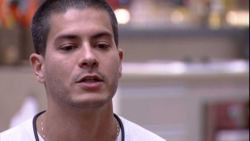 Momento mais difícil de Arthur Aguiar no BBB 22 - Globo