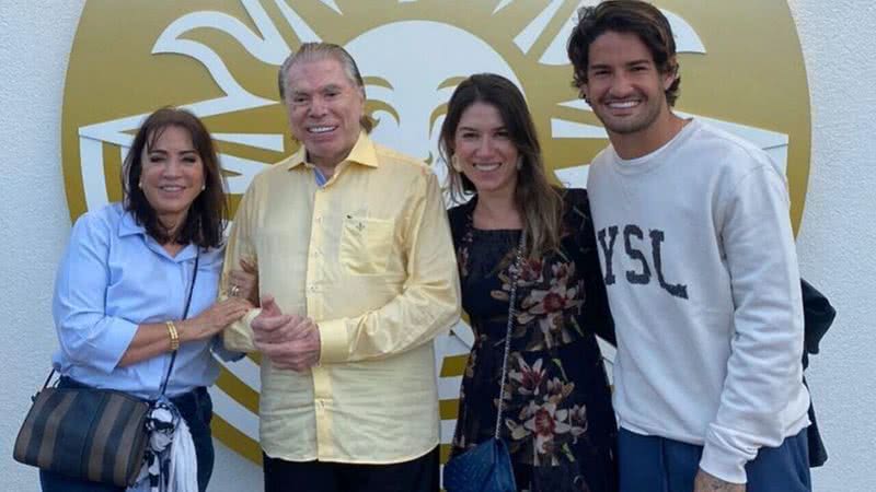 Íris Abravanel, Silvio Santos, Rebeca Abravanel e Alexandre Pato - Reprodução/Instagram