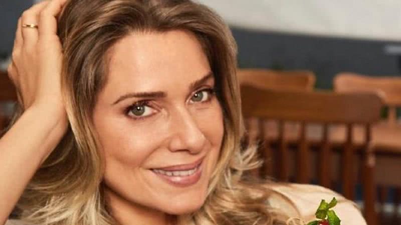 Aos 48 anos, Letícia Spiller impressiona só de body na cama: ''Deusa" - (Reprodução/Instagram)