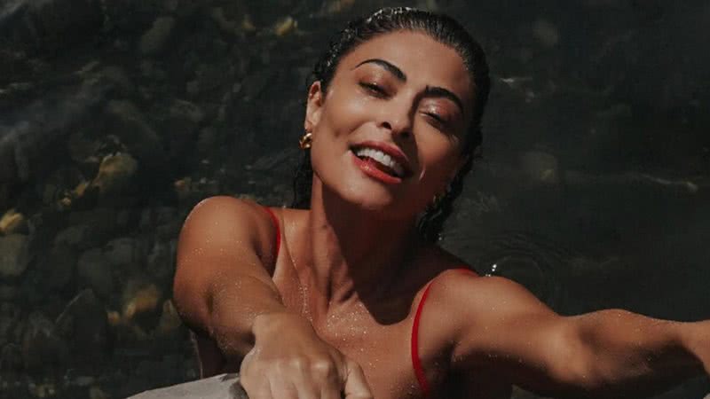 Juliana Paes posa com biquíni vermelho - Reprodução/Instagram