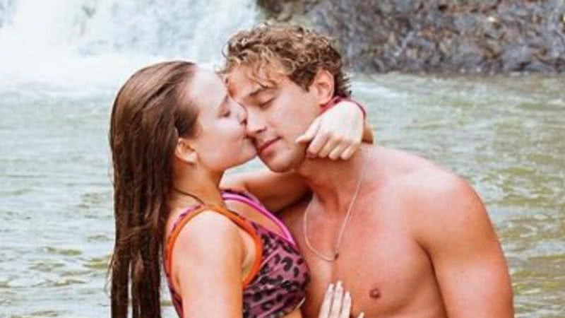 Larissa Manoela e André Luiz Frambach trocaram mensagens românticas nas redes sociais - Reprodução: Instagram