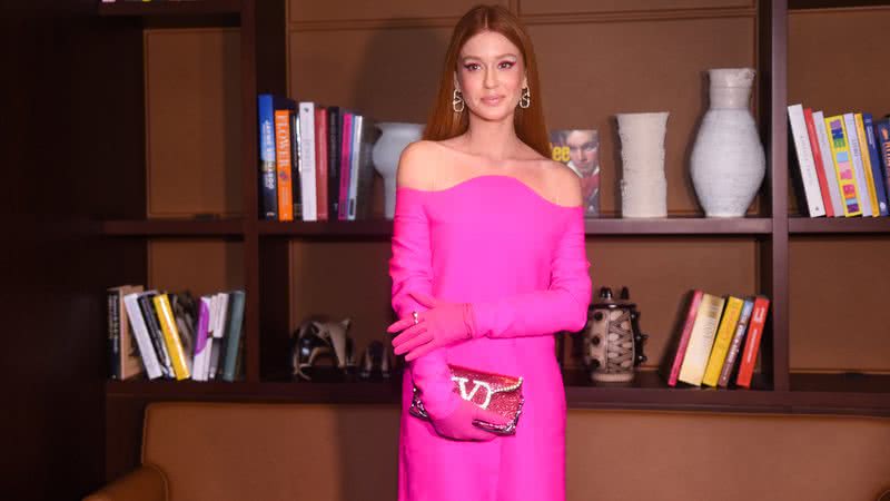 Marina Ruy Barbosa apostou em look rosa vibrante em baile de gala - Foto: Leo Franco/AgNews