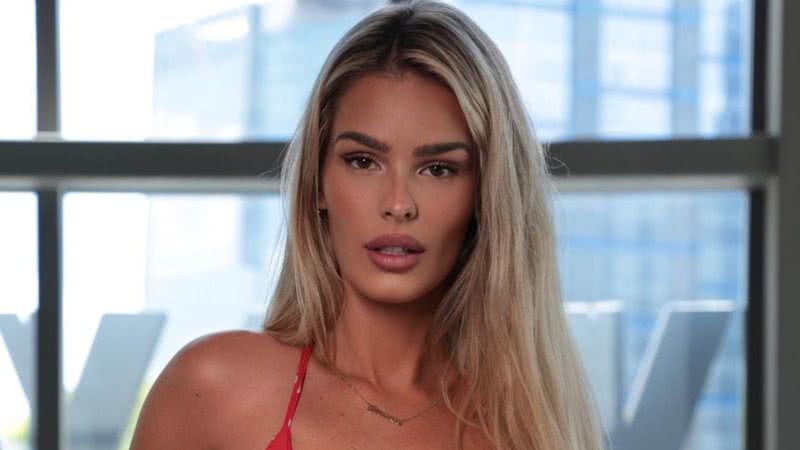 Modelo Yasmin Brunet faz desabafo sobre solteirice - Reprodução/Instagram