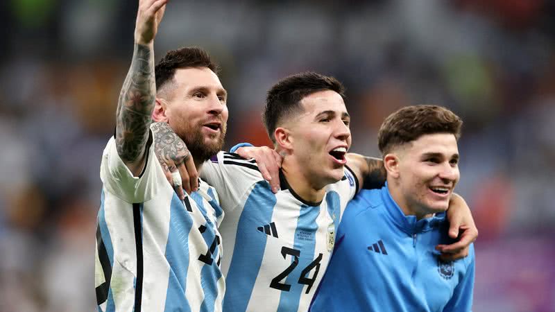 Seleção da Argentina enfrentará a Croácia, que eliminou o Brasil pelas quartas de final do Mundial - Foto: Getty Images