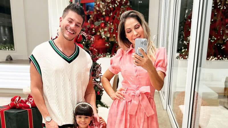 Arthur Aguiar responde internauta na web após passar Natal com Maíra Cardi - Reprodução/Instagram