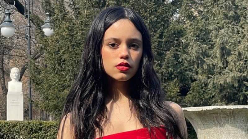 Atriz norte-americana Jenna Ortega revela que tem problemas com depressão e baixa autoestima - Foto: Reprodução / Instagram