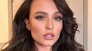 Larissa Manoela arrasa com vestido decotado - Reprodução/Instagram