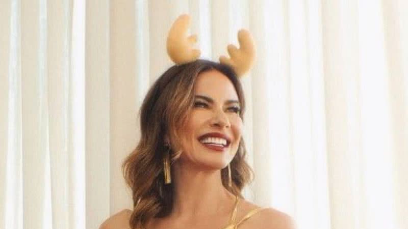 Luciana Gimenez esbanjou boa forma ao surgir de maiô no Natal - Reprodução: Instagram/Foto: Whagner Duarte