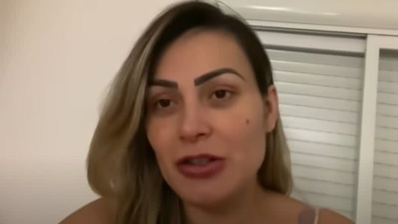 Andressa Urach faz desabafo sobre o pós-parto: ''As dores parecem que nunca vão acabar'' - Reprodução/Youtube