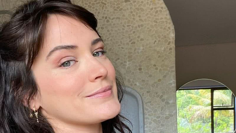 Bianca Bin esbanja beleza ao publicar cliques usando um biquíni estiloso - Reprodução/Instagram