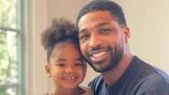 Tristan Thompson compartilhou em suas redes sociais o jantar com a filha - Reprodução: Instagram