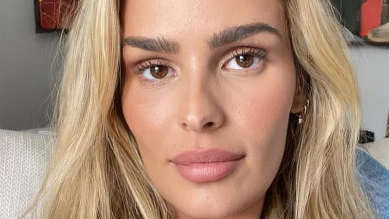 Modelo Yasmin Brunet exibe corpaço na web de biquíni preto - Reprodução/Instagram