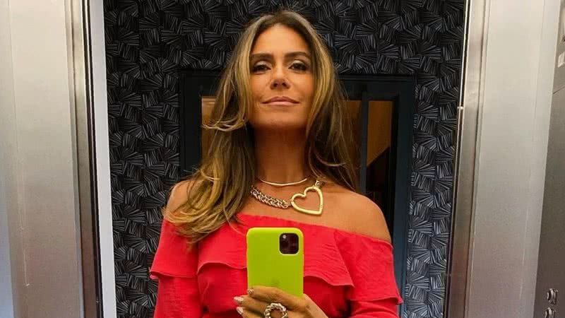 Giovanna Antonelli esbanja beleza ao surgir de lingerie no set de 'Quanto Mais Vida Melhor' - Reprodução/Instagram