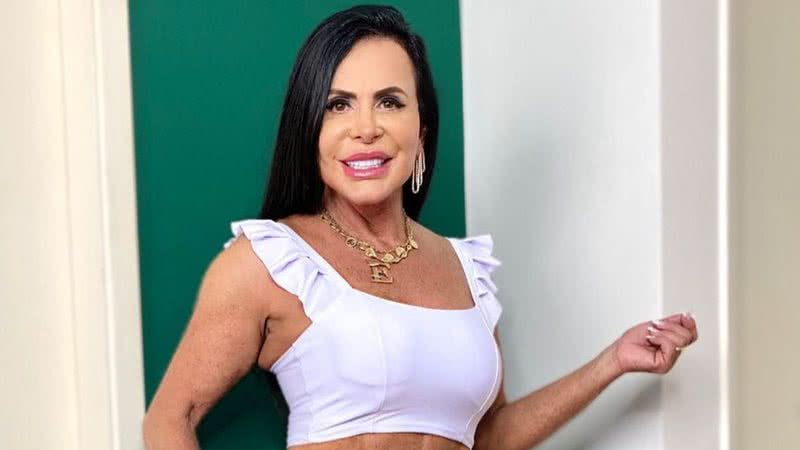 De biquíni fininho, Gretchen impressiona ao mostrar corpão sarado em clique espontâneo - Foto/Instagram