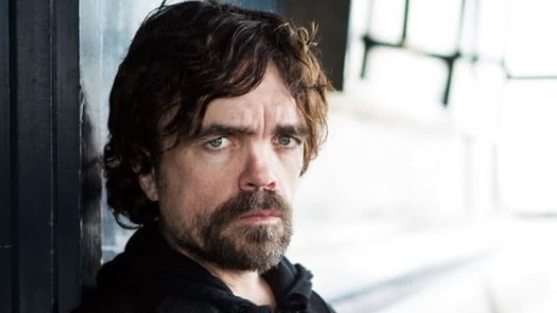 Peter Dinklage criticou a "história retrógrada" de Branca de Neve - Reprodução: Instagram