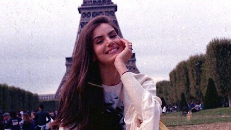 Camila Queiroz relembra viagem para Paris para gravação de 'De Volta aos 15' - Reprodução/Instagram